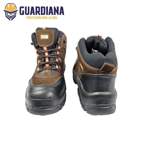 Bota de Seguridad Saga Tipo Ingeniero